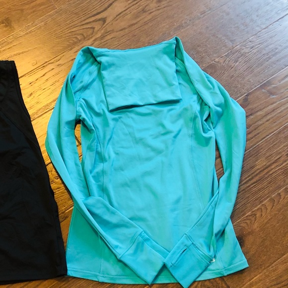 Teal running shirt - Picture 1 of 1